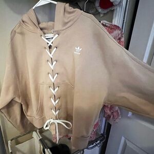 Cropped Adidas Sweater